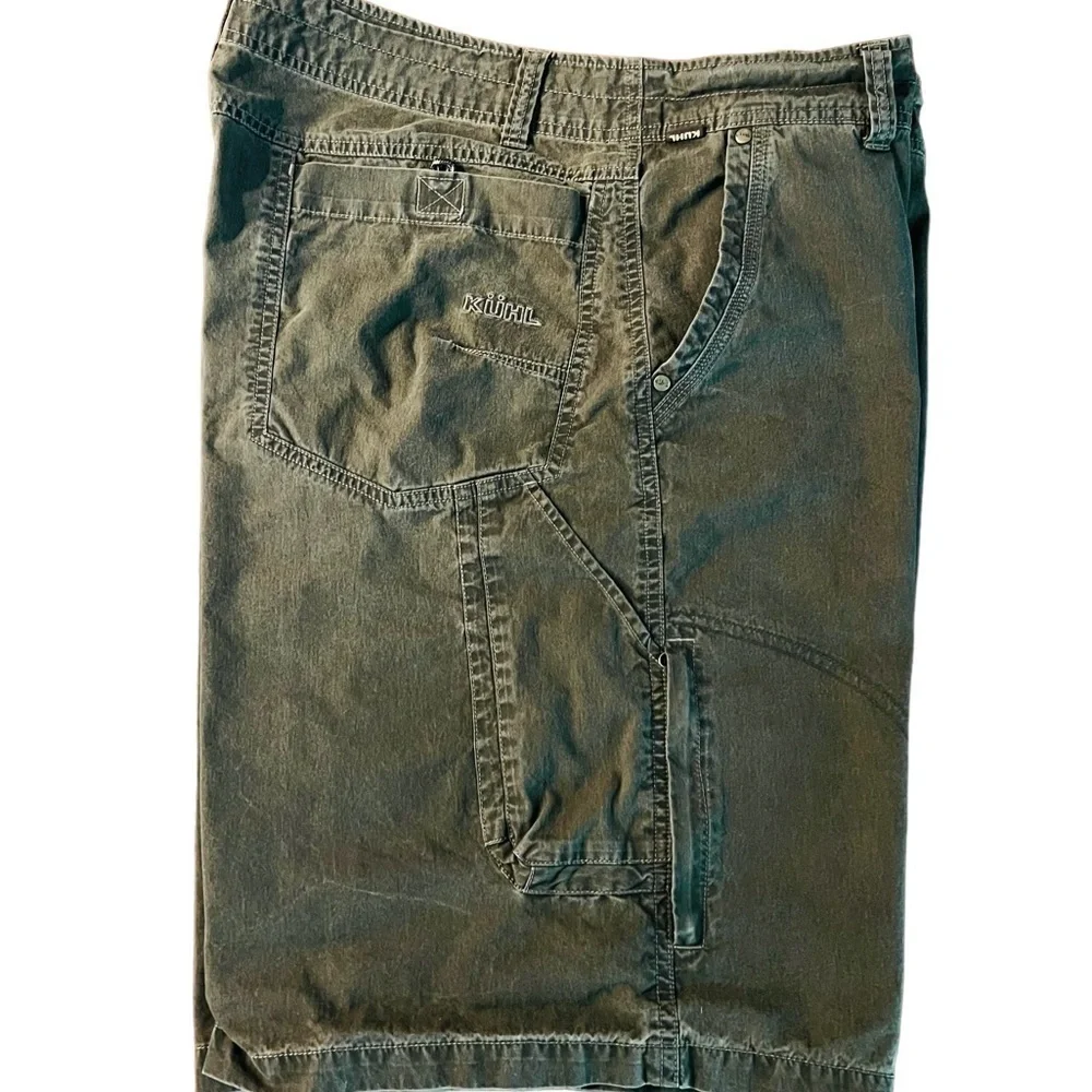 KUHL MENS PATINA TIE DYE ADVENTURE SHORTS SIZE 38